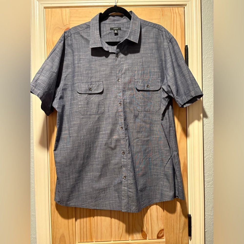 Alfani Mens XXL Blue Short Sleeve Button Up Shirt Casual Travel Lightweight